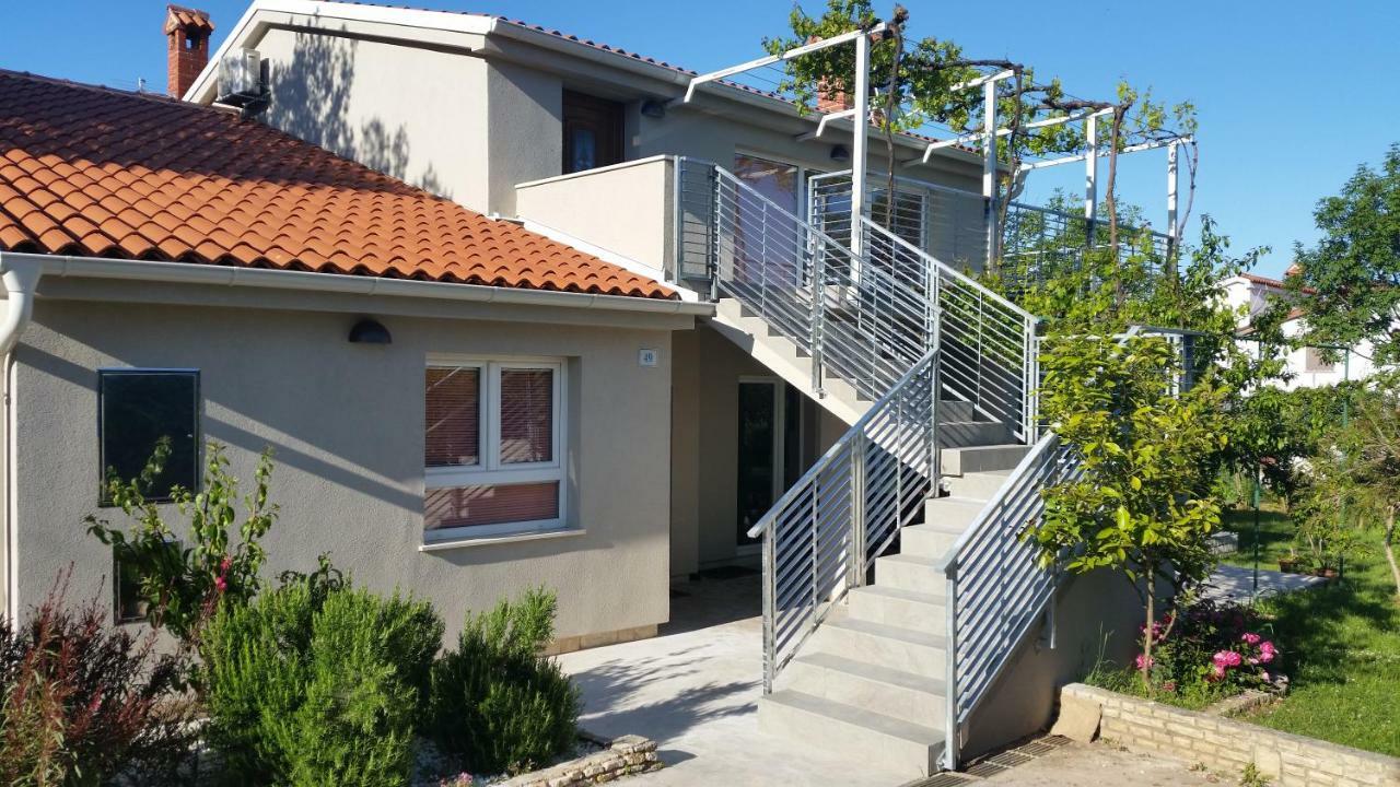 Haus Mirela Lejlighed Ližnjan Eksteriør billede